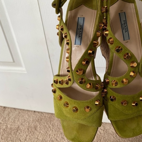 Prada- Lime Green Gold Studded Sandal with Cork wedge heel - Picture 4 of 8